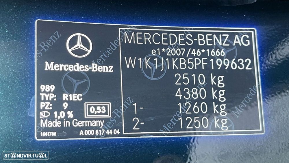 Mercedes-Benz E 300 d AMG Line 4Matic Aut. - 52