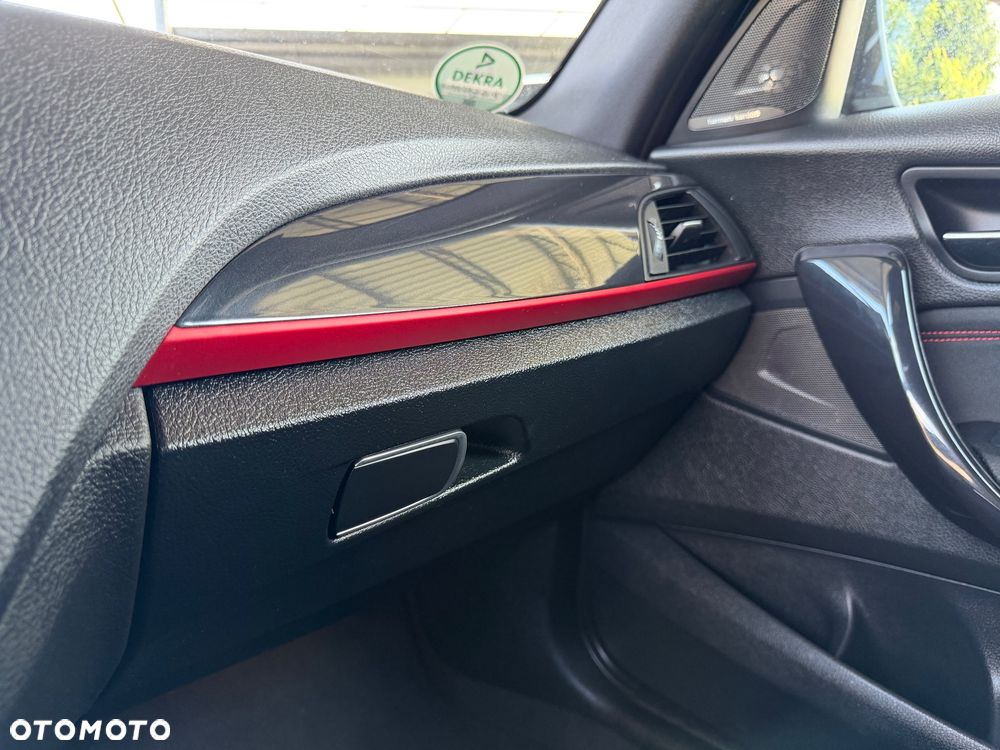 BMW Seria 1 118d Sport Line - 23