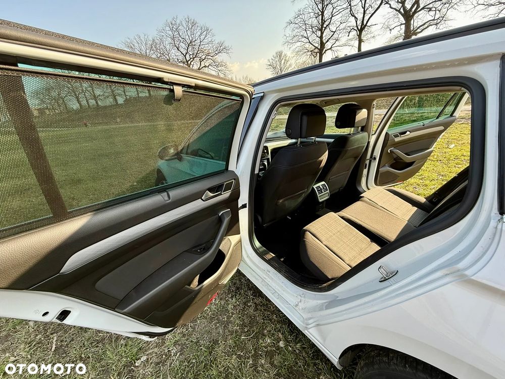 Volkswagen Passat 2.0 TDI Business DSG - 21
