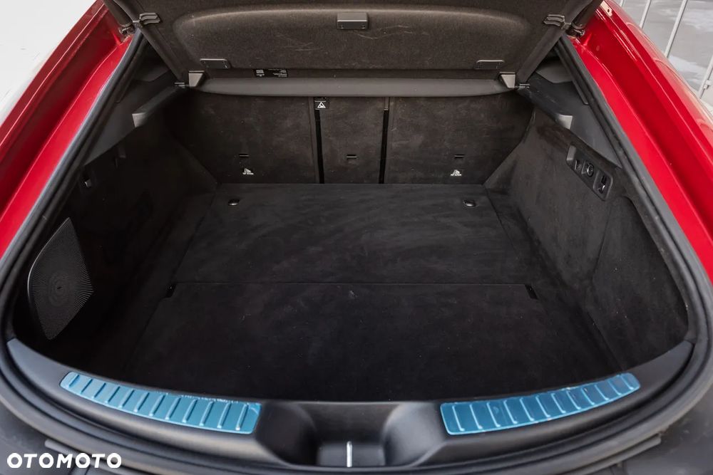 Mercedes-Benz AMG GT 43 4-Matic+ - 38