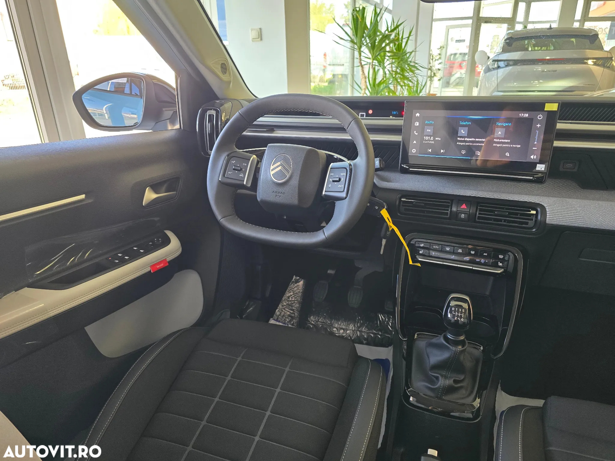 Citroën C3 1.2 PureTech 100 S&S BVM6 MAX - 9