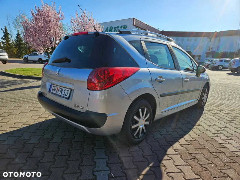 Peugeot 207 1.4 16V Sporty - 3