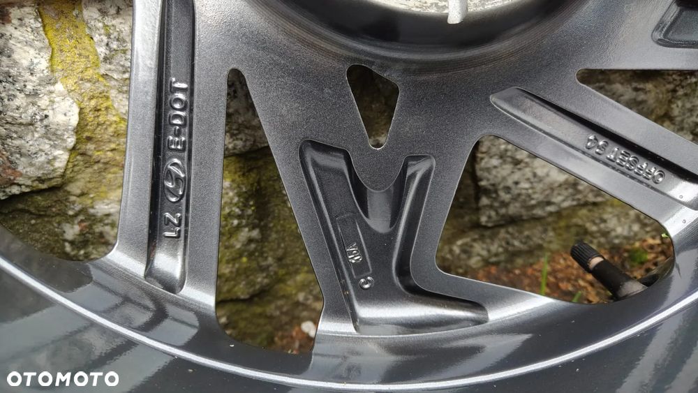 Hyundai I20-III ET-54 17 4X100 52910-Q0300 - 9