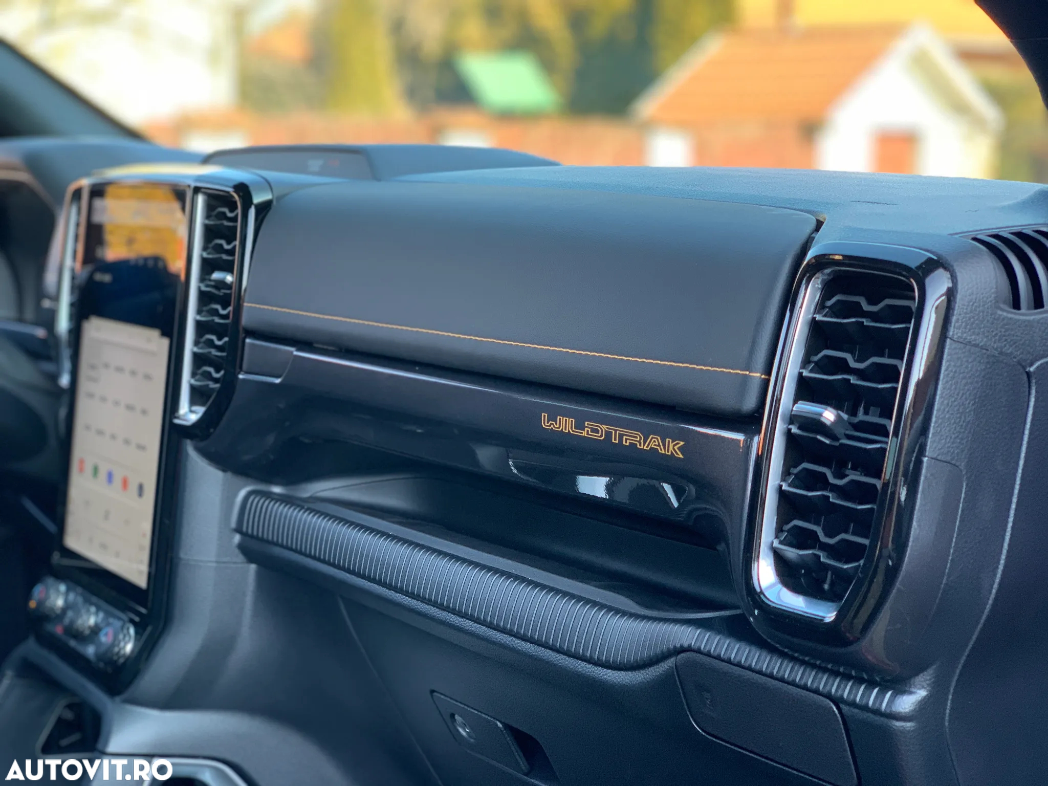 Ford Ranger Pick-Up 2.0 TD 205 CP 10AT 4x4 Double Cab Wildtrak - 17