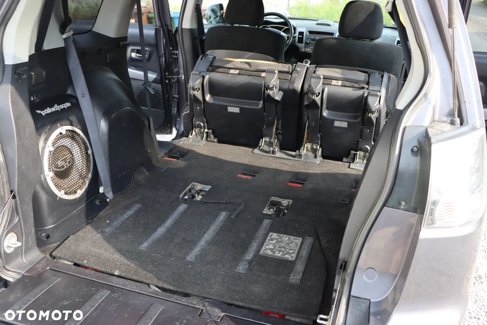 Mitsubishi Outlander 2.0 DID Instyle - 21