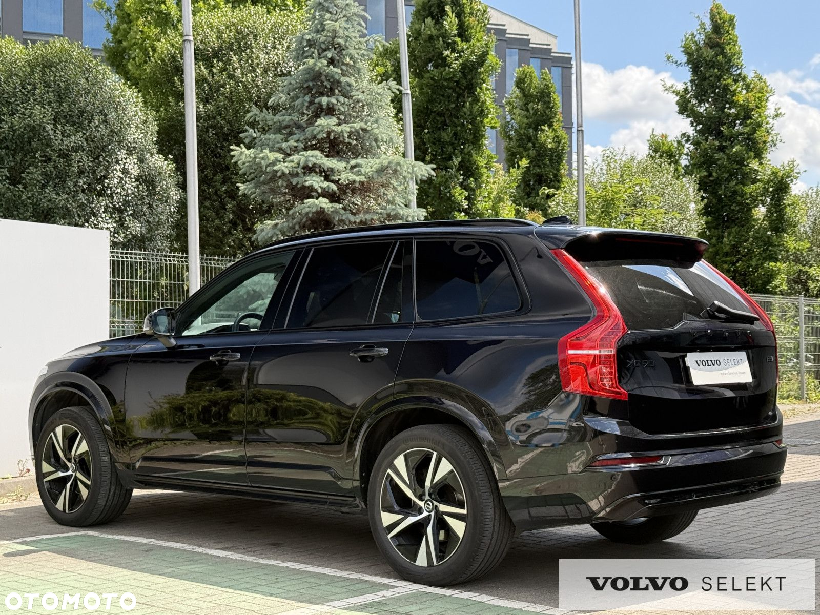 Volvo XC 90 - 9