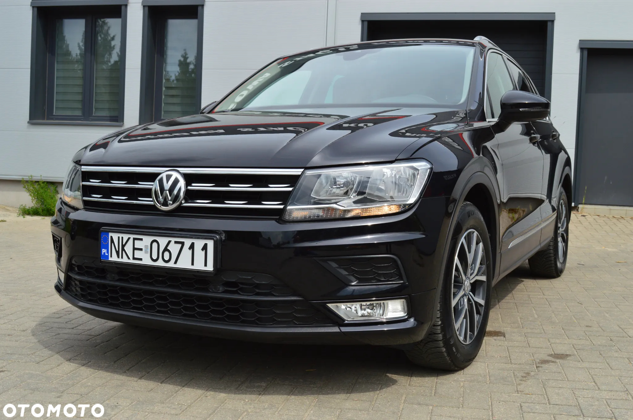 Volkswagen Tiguan 2.0 TDI SCR BlueMotion Technology Exclusive - 5