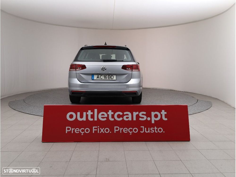 VW Passat Variant 2.0 TDi Business DSG - 7