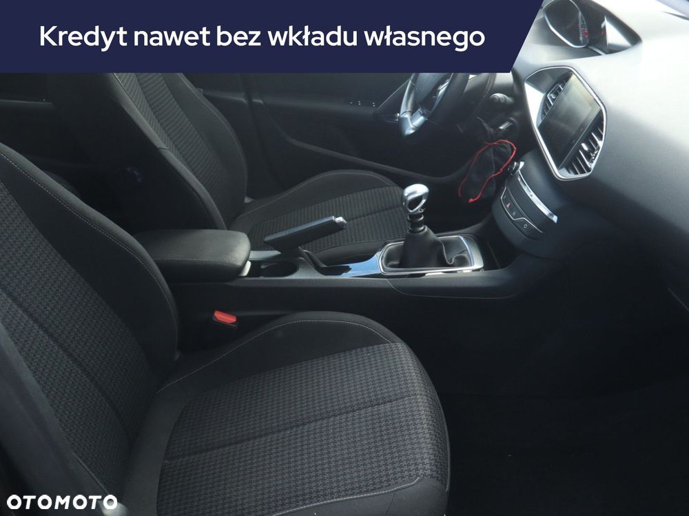 Peugeot 308 - 11