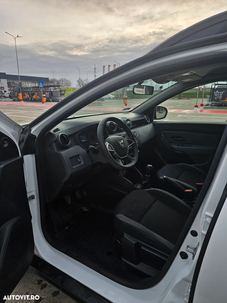 Dacia Duster TCe 90 Essential - 2