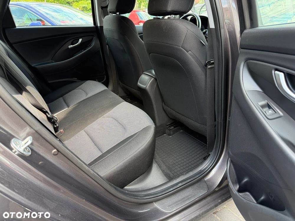 Hyundai i30 1.4 T-GDI Comfort DCT - 15