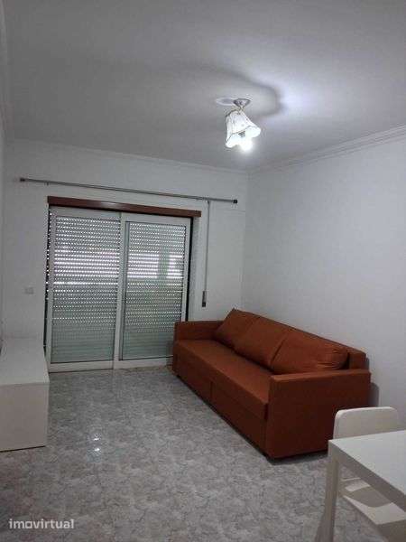 Arrendo apartamento t1 - Grande imagem: 2/8
