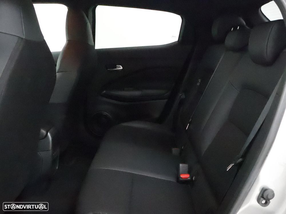 Nissan Juke 1.0 DIG-T N-Connecta DCT - 5