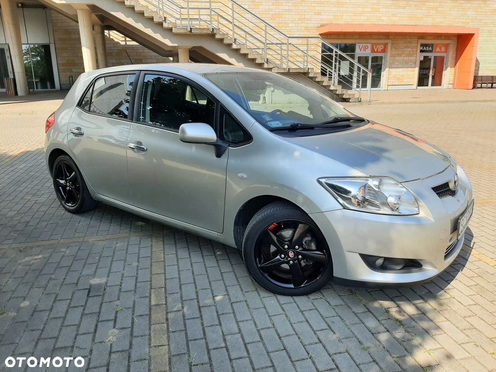 Toyota Auris 1.6 VVT-i Sol - 3