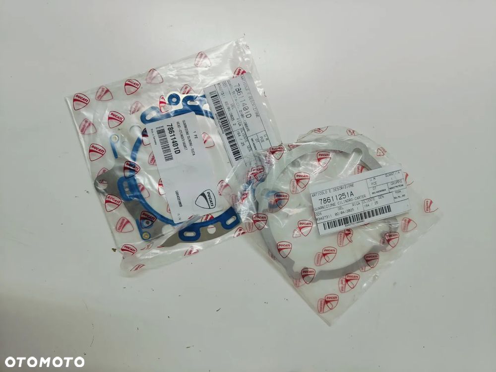 Uszczelka cylindra Ducati Mosnster Multistrada Superbike Diavel Streerfighter ,Uszczelka pod Cylinder Ducati Diavel 1260S