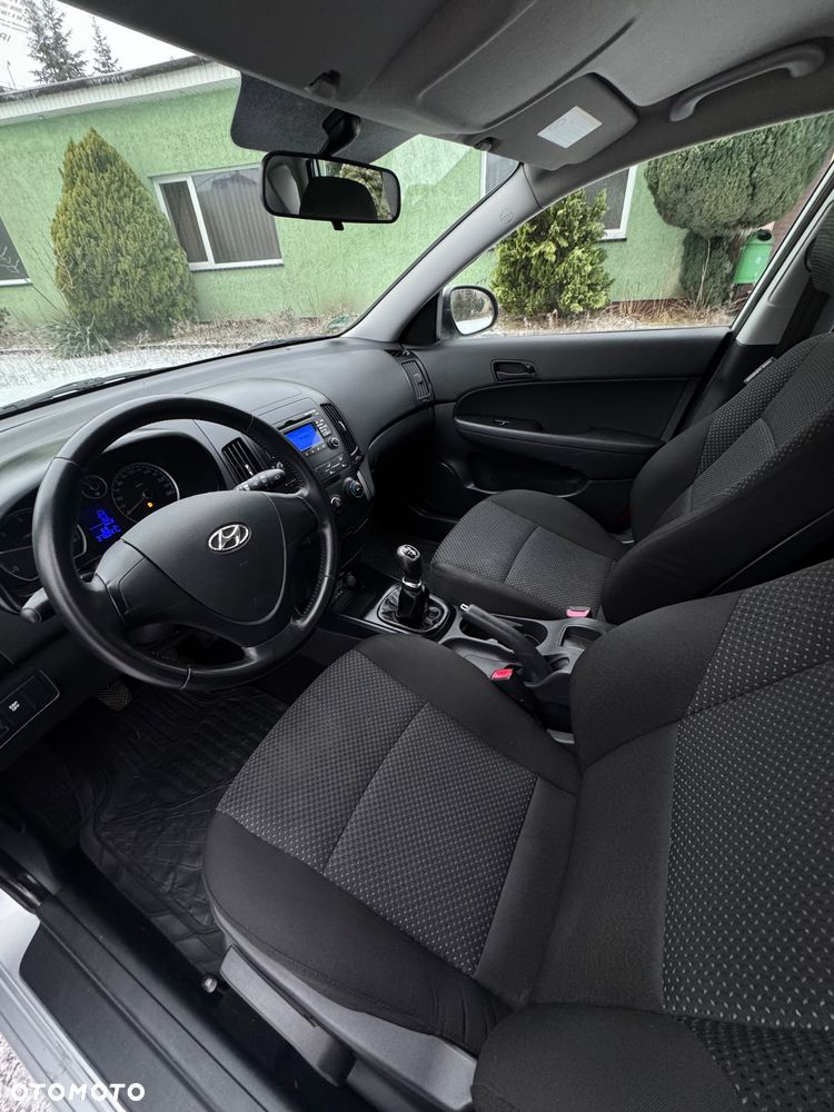 Hyundai i30 1.6 CRDi Base - 5