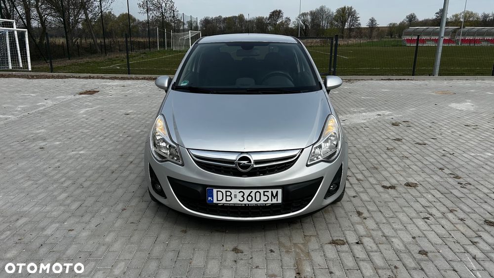 Opel Corsa 1.4 Cosmo - 8