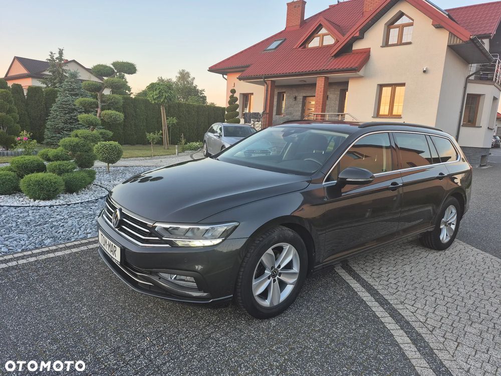 Volkswagen Passat 2.0 TDI (BlueMotion Technology) Comfortline - 1