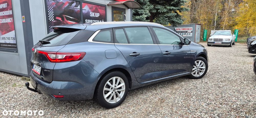 Renault Megane ver-1-5-dci-bose - 4