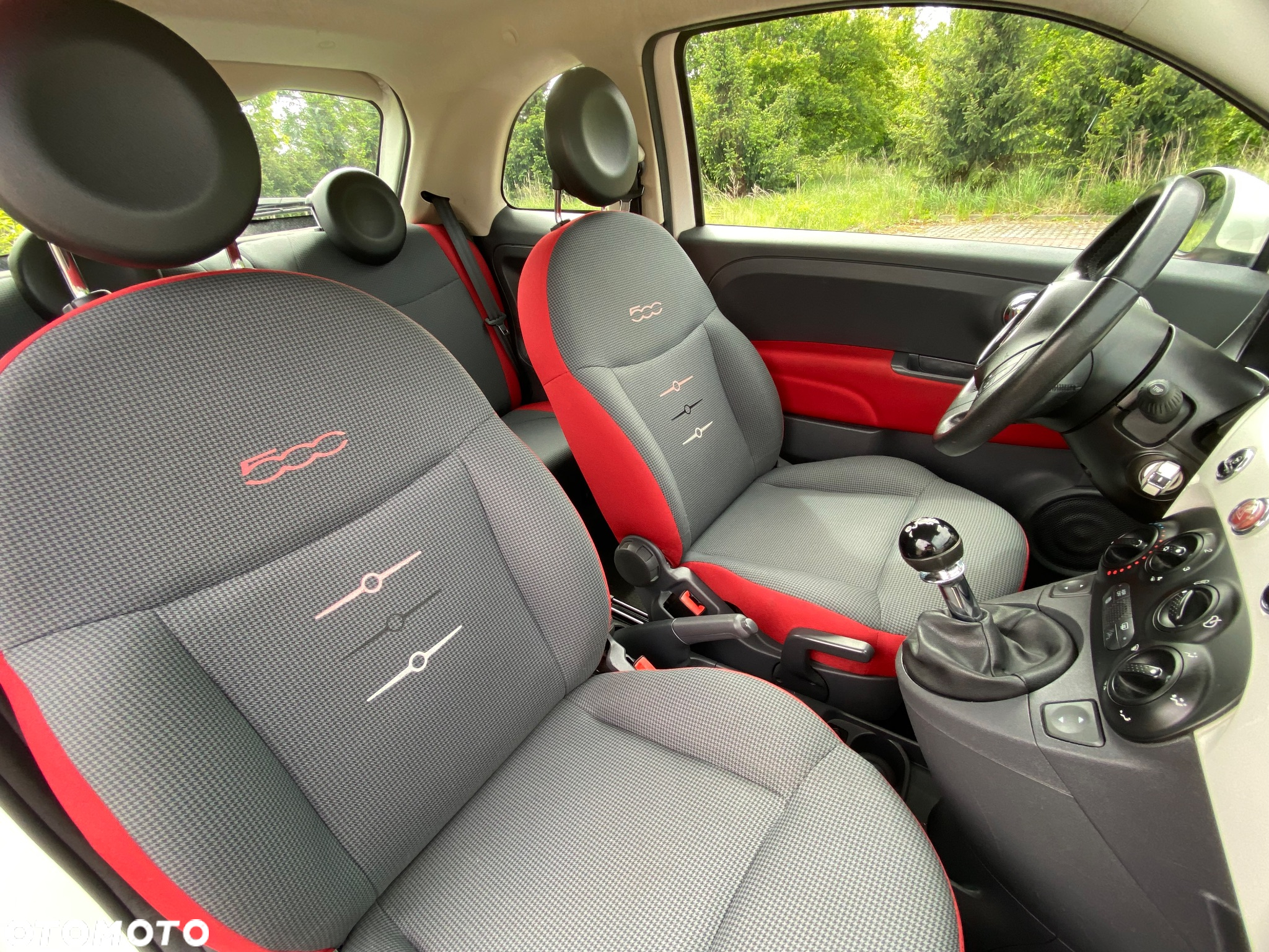Fiat 500 C 1.2 8V Lounge - 23