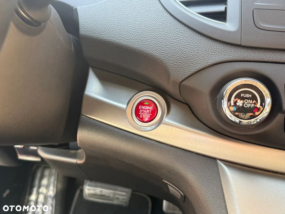 Honda CR-V 2.0i-VTEC 4WD Automatik Executive - 26