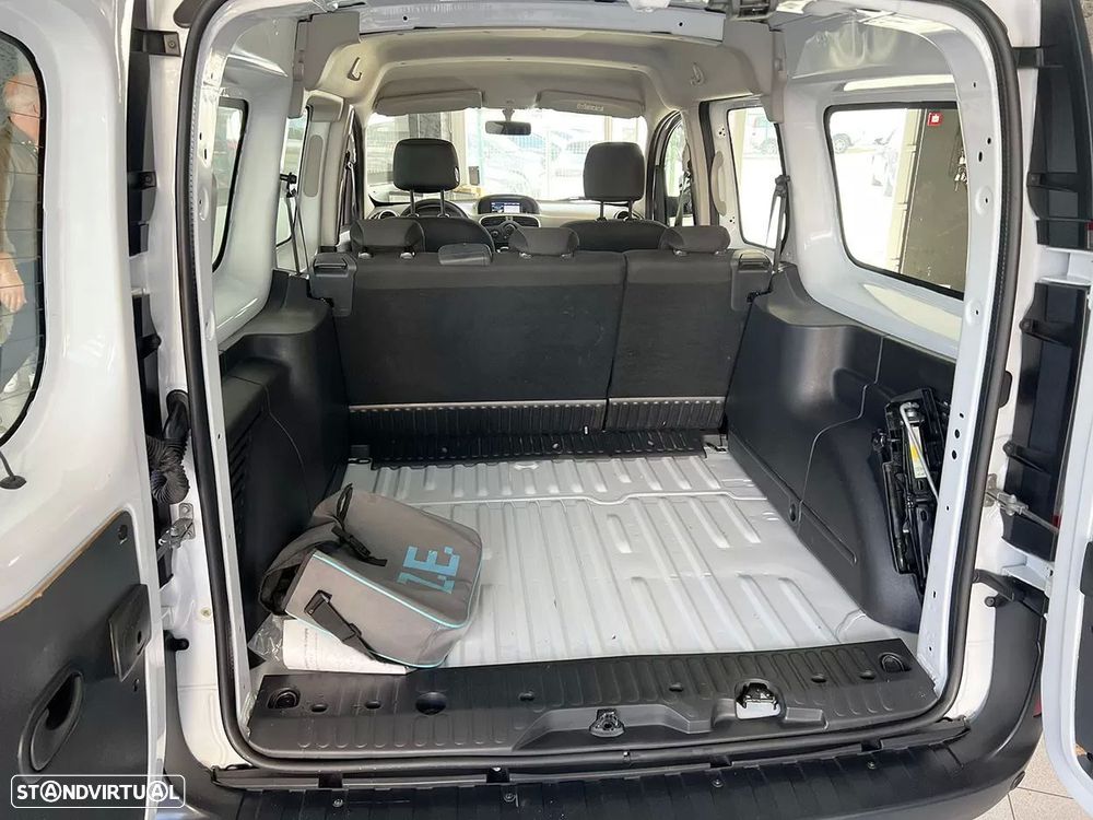Renault Kangoo Z.E. 33 - 22