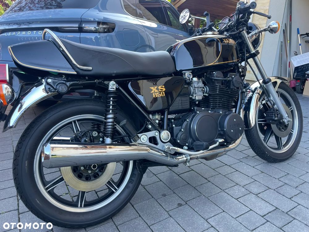 Yamaha XS - 1