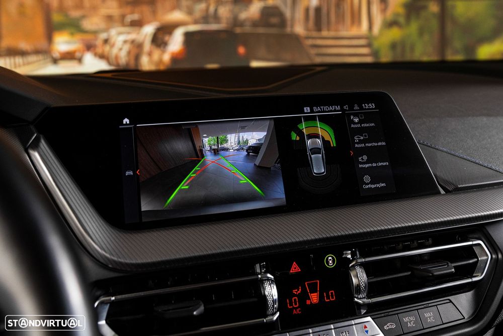 BMW 118 i Pack Desportivo M Auto - 16