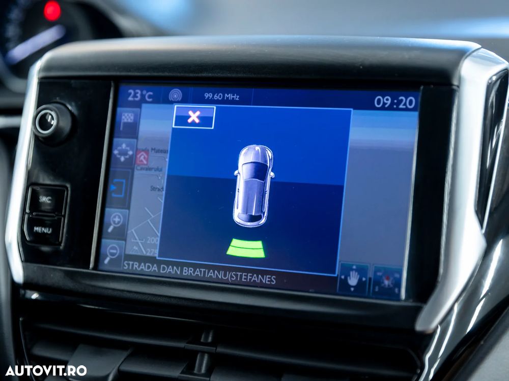 Peugeot 208 1.6 BlueHDi FAP Style - 16