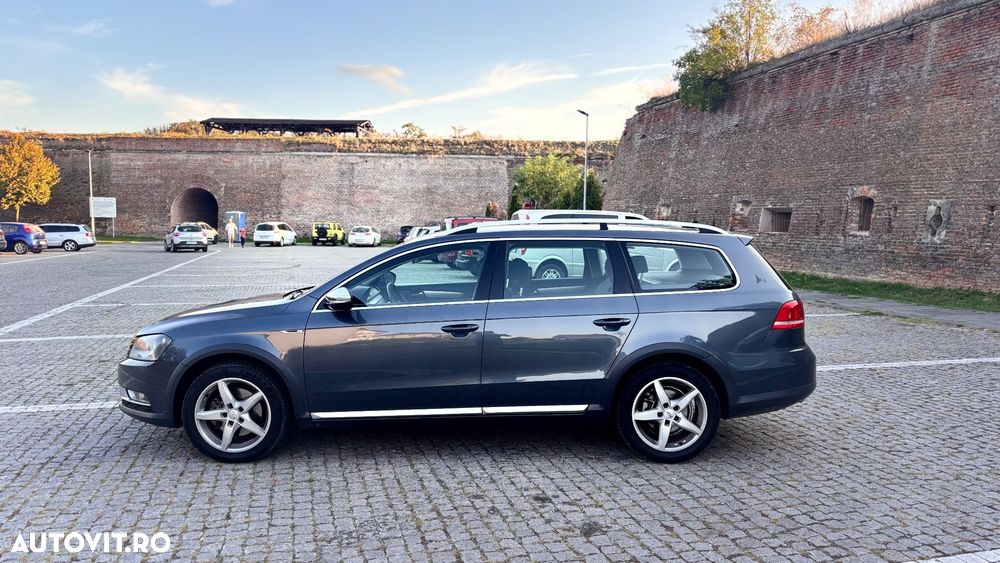 Volkswagen Passat - 11
