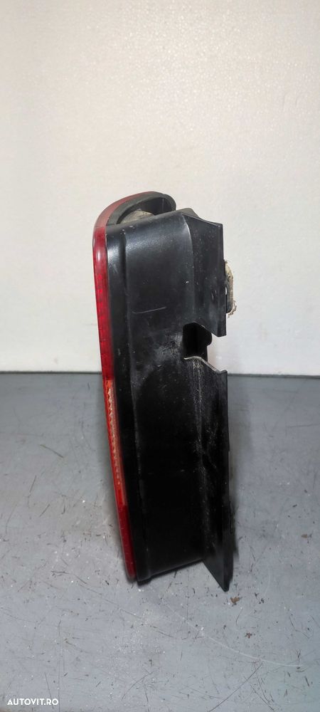 Stop stanga spate volkswagen vw caddy an 2008 - 2