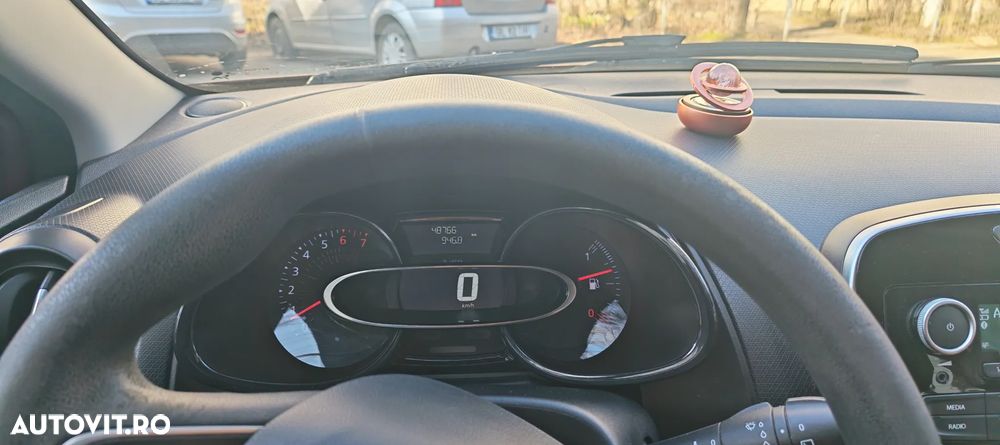 Renault Clio 1.2 Life - 8