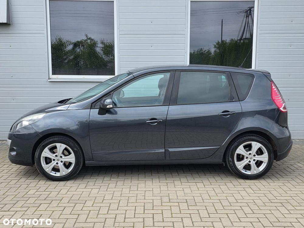 Renault Scenic 1.6 16V 110 Dynamique - 10