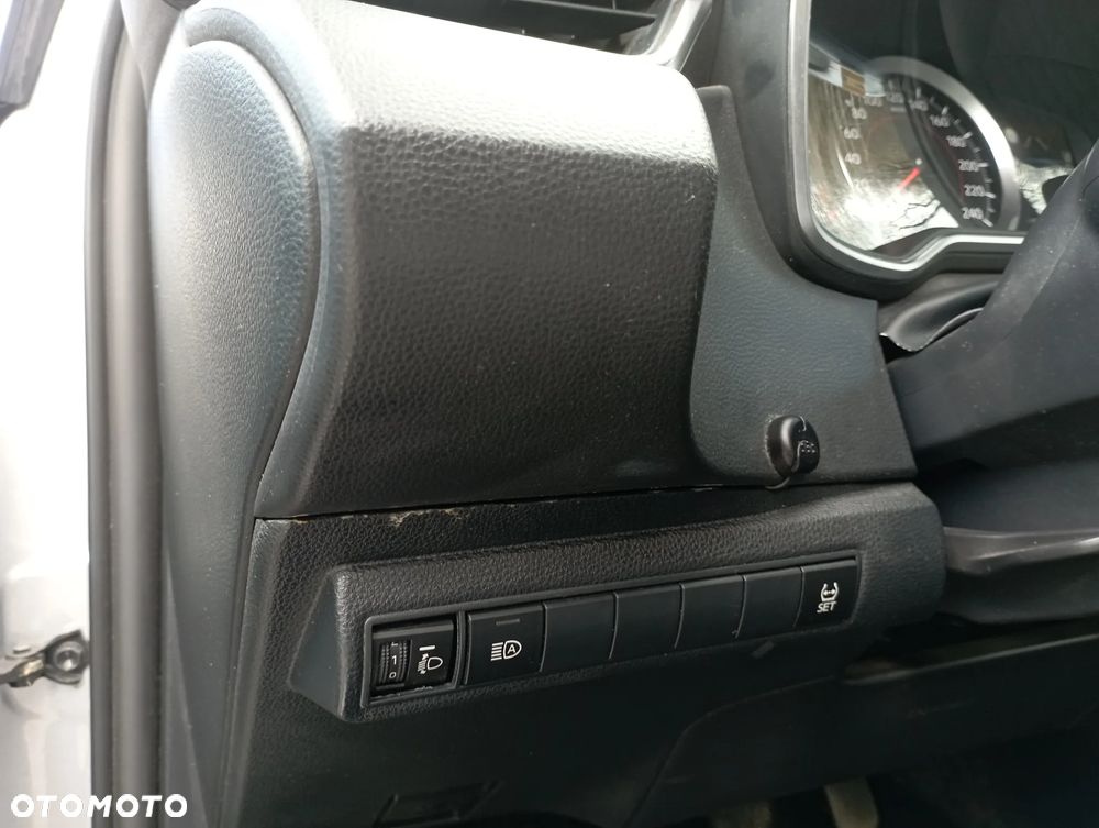 Toyota Corolla 1.5 Comfort - 19