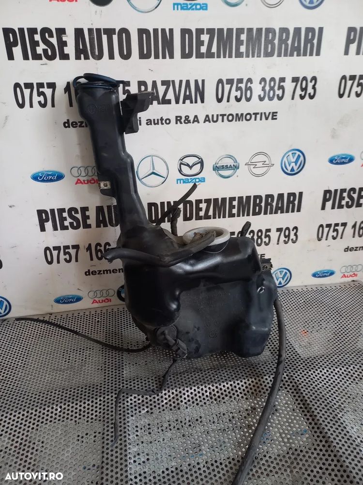 Bidonas Vas Lichid Parbriz Stropgel Mercedes C Class W204 Facelift Cu Spalatoare Far An 2011-2012-2 - 4