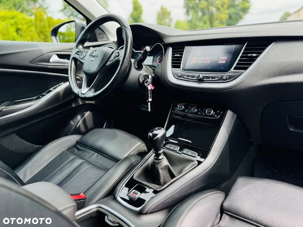 Opel Grandland X 1.6 CDTI Ultimate S&S - 26