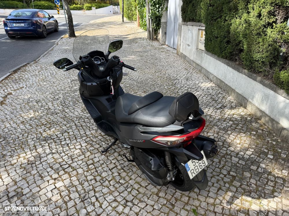 Sym GTS 300 i - 11