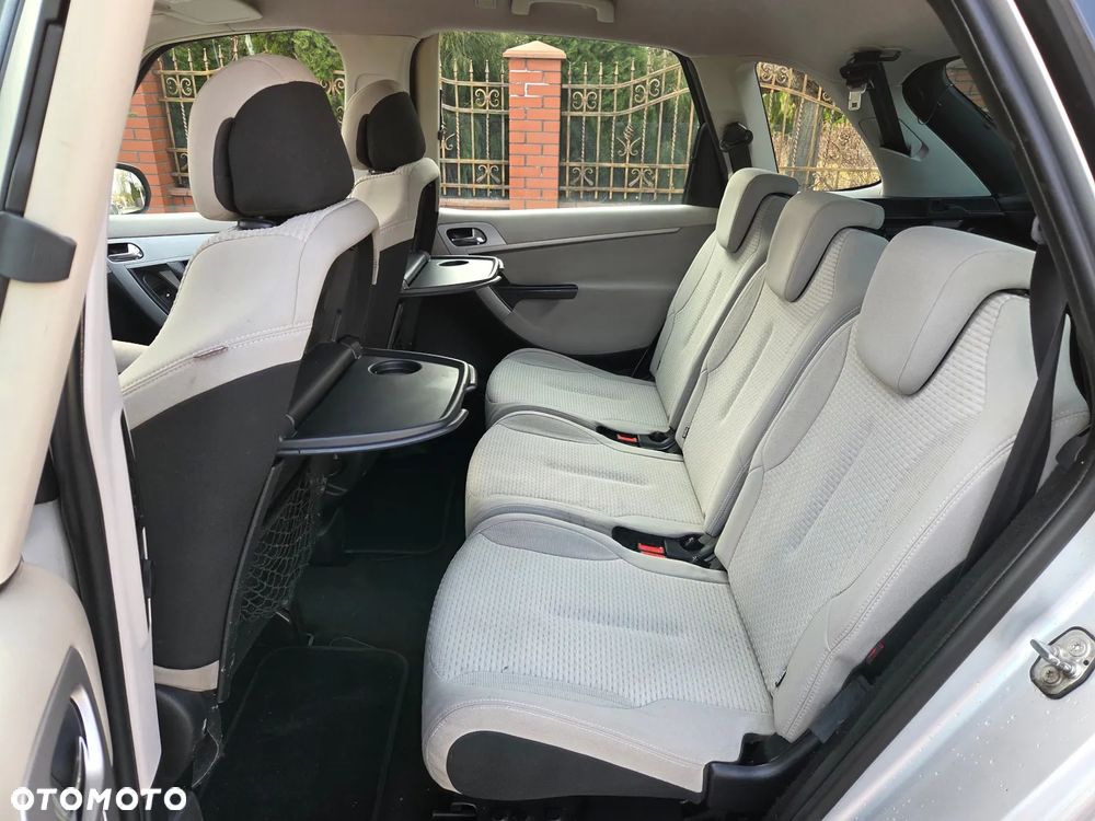 Citroën C4 Picasso 1.6 HDi FAP C-Chic - 8