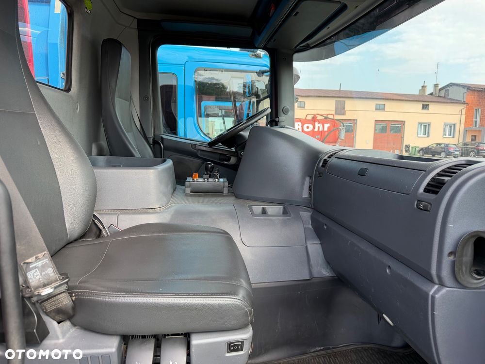 Scania P320 - 33