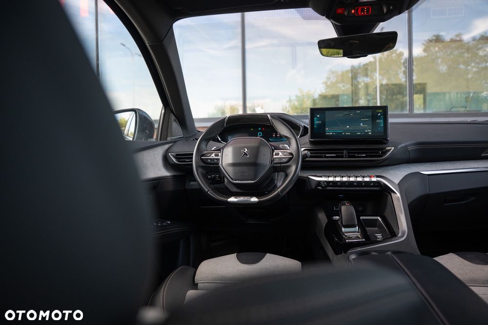 Peugeot 3008 1.6 PureTech Hybrid PHEV Allure Pack S&S EAT8 - 28