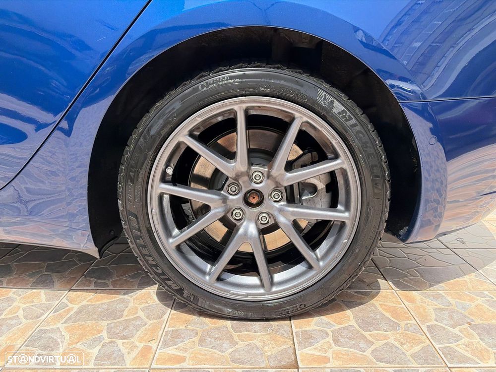 Tesla Model 3 Long Range Tração Integral Premium - 46