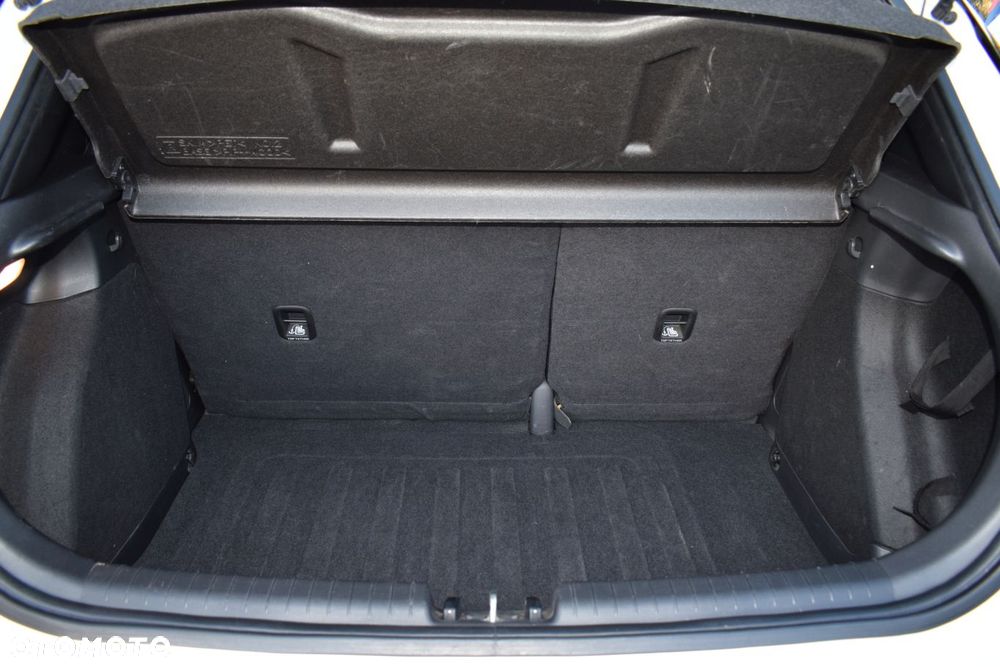 Hyundai i20 1.0 T-GDI DCT - 10