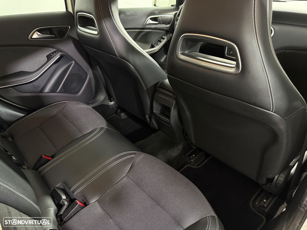 Mercedes-Benz A 180 d Urban Aut. - 19