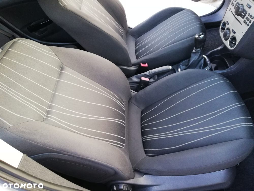 Opel Corsa 1.2 16V Innovation 110 Jahre - 14