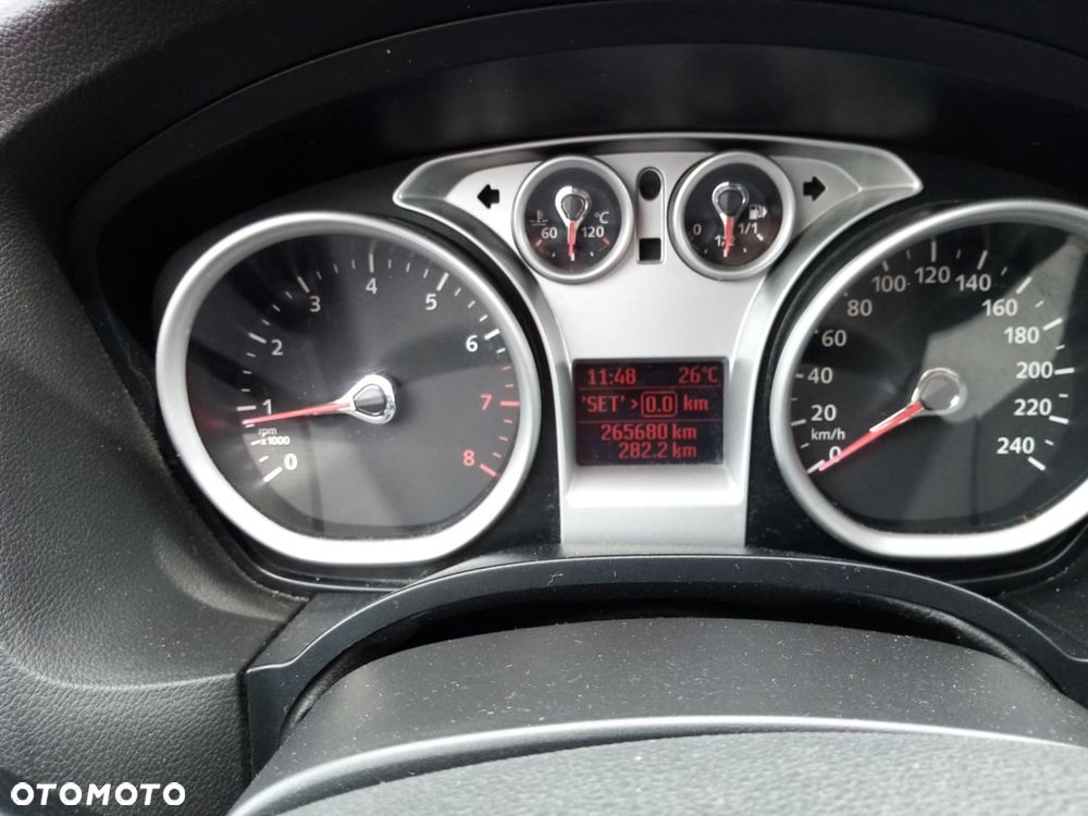 Ford Focus 1.6 Trend - 13