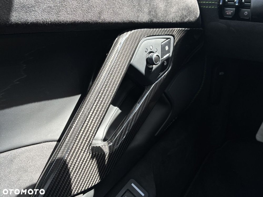 Lamborghini Aventador - 17