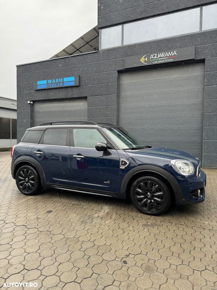Mini Countryman Cooper SD ALL4 AT - 14