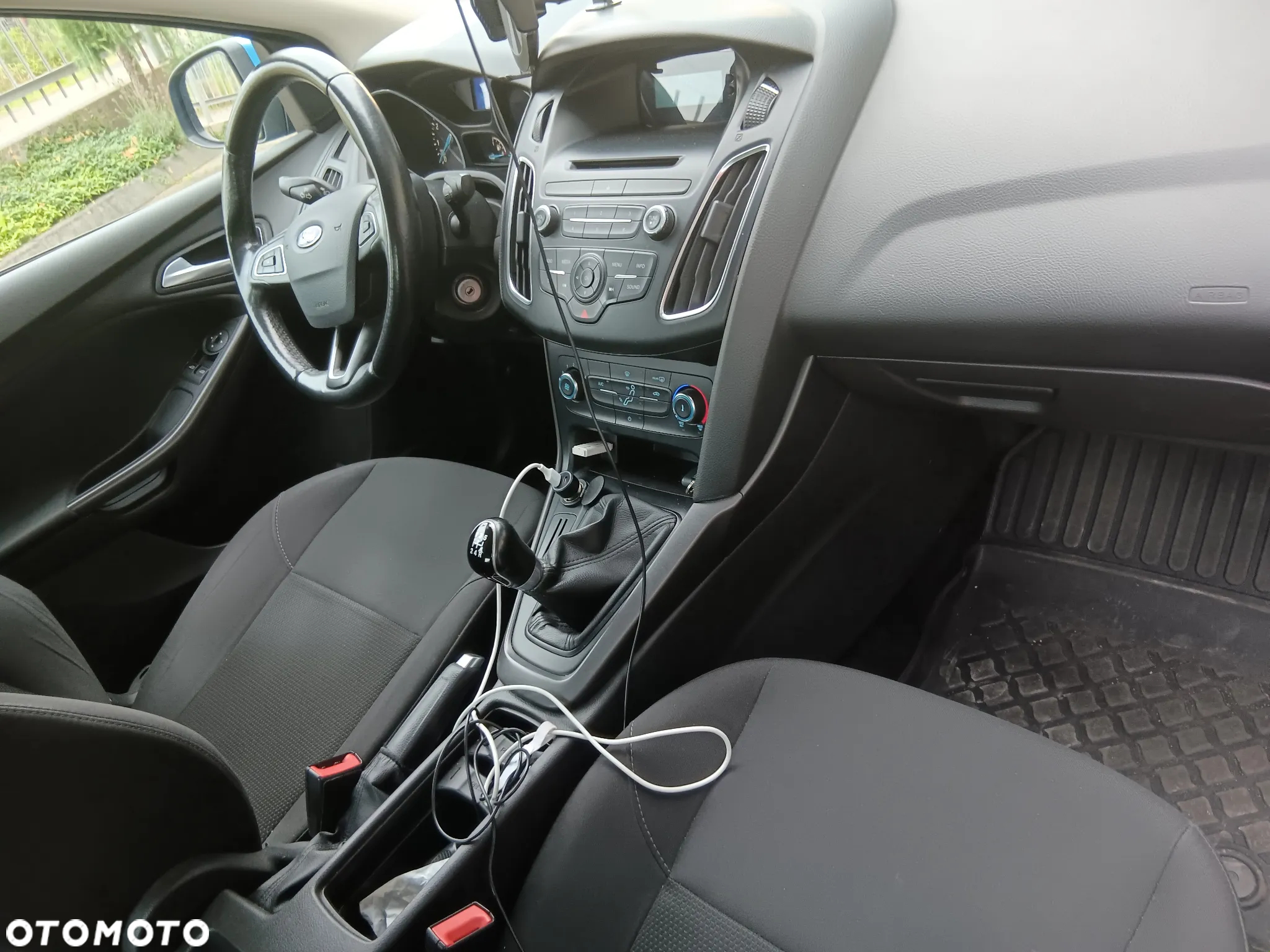 Ford Focus 1.6 Titanium - 4