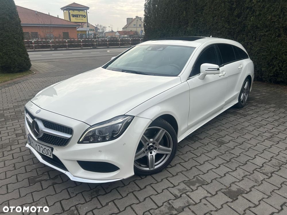 Mercedes-Benz CLS - 25