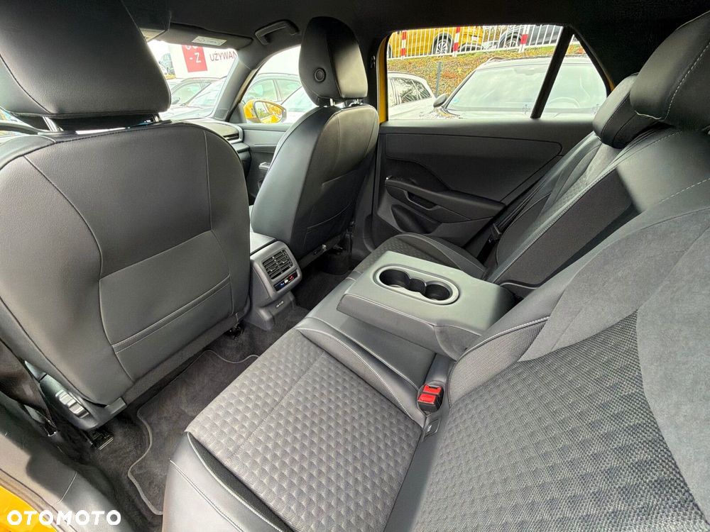 Volkswagen T-Roc 1.5 eTSI R-Line DSG - 36